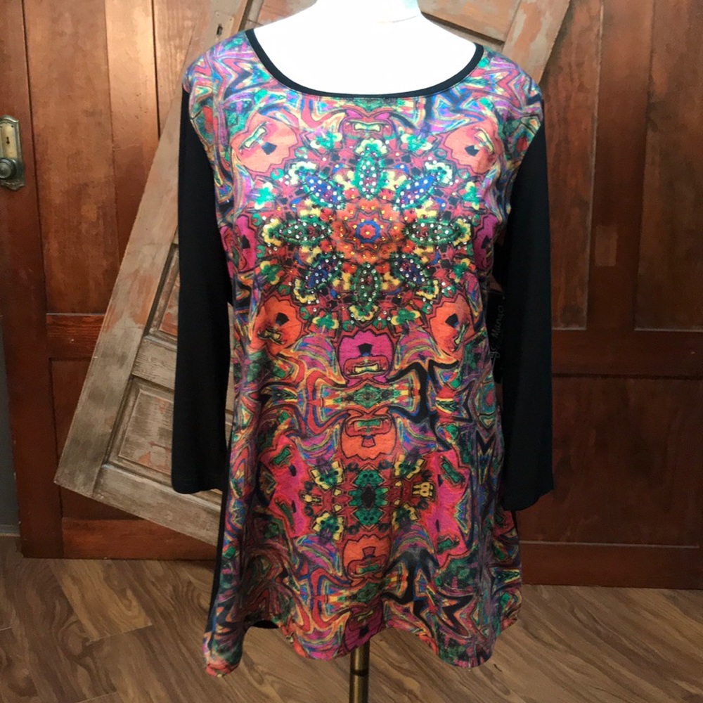 NWT Tango Mango ladies top